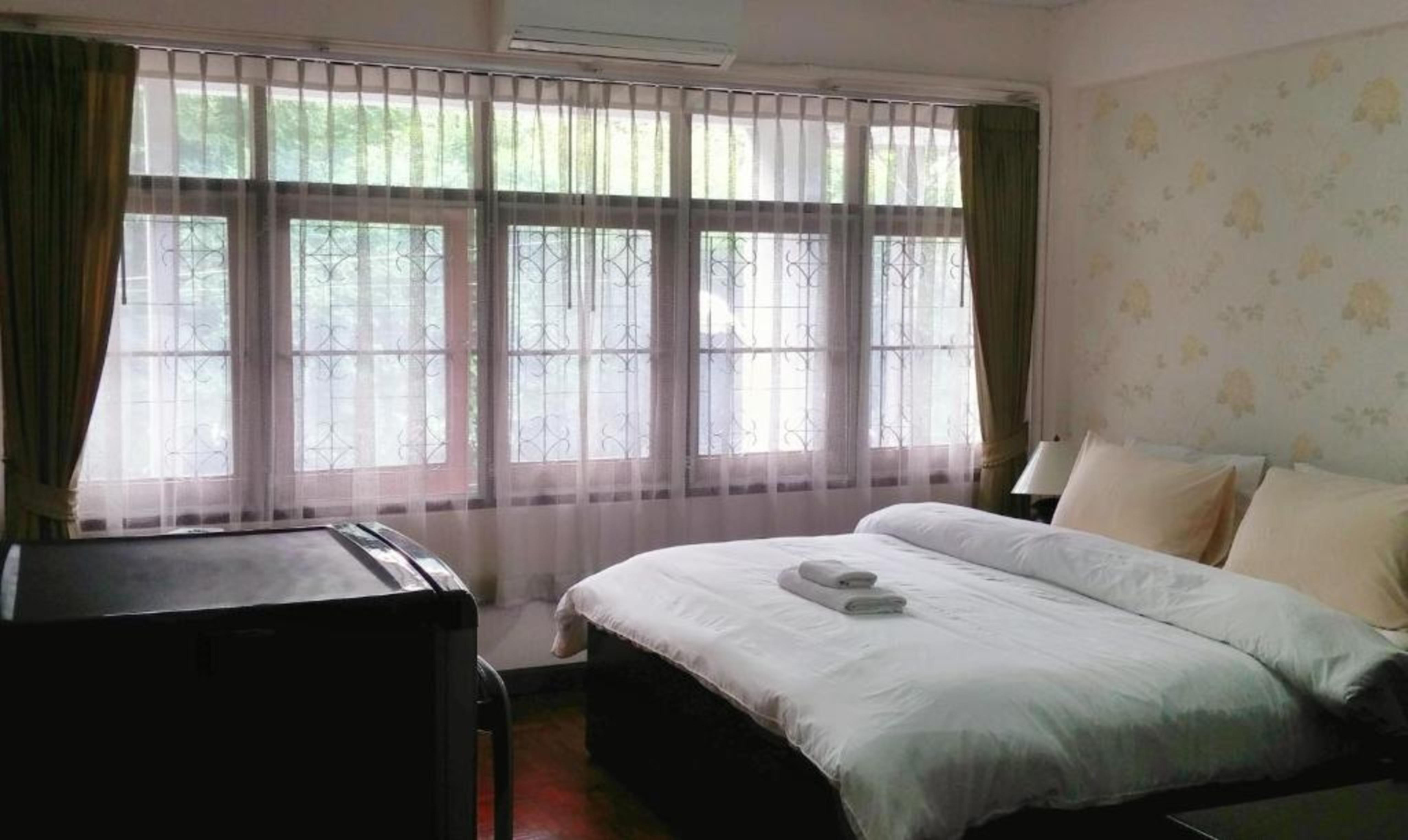 Hotel Marhaba House Chiang Mai Exterior foto